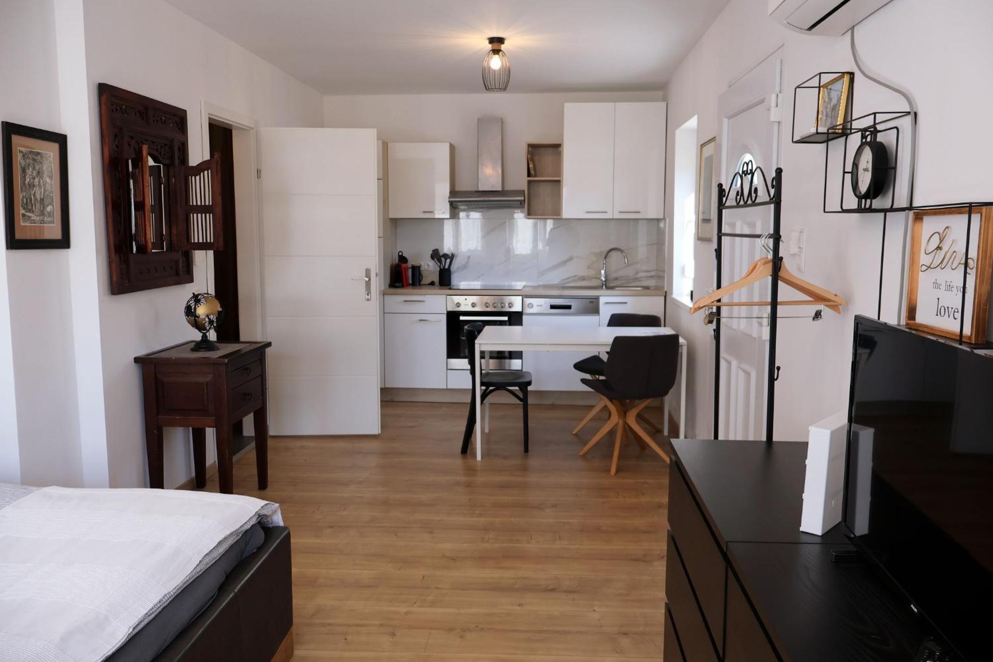 See Appartements Auszeit Moerbisch Am See Exterior photo